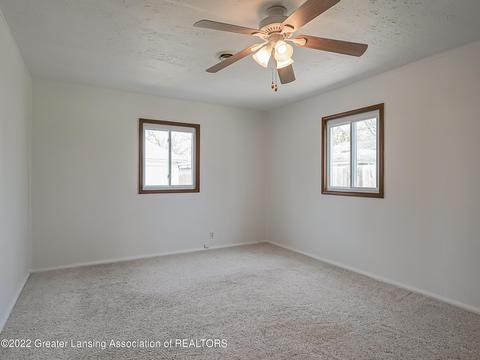 323 E Potter Ave, Lansing, MI 48910 photo 6