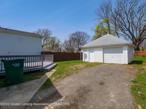 323 E Potter Ave, Lansing, MI 48910 photo 21