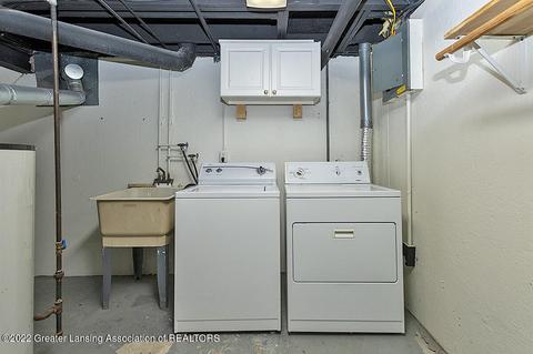 6331 Beechfield Dr # 42, Lansing, MI 48911 photo 20
