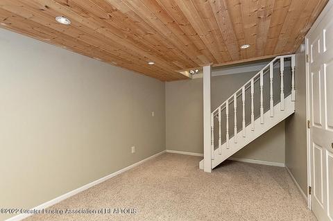 6331 Beechfield Dr # 42, Lansing, MI 48911 photo 18