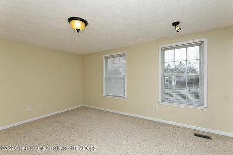 6331 Beechfield Dr # 42, Lansing, MI 48911 photo 13