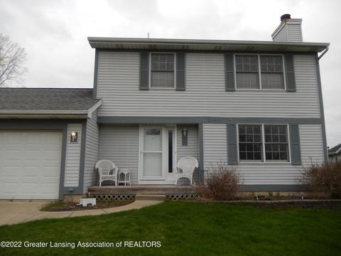 2350 Pine Tree Rd, Holt, MI 48842 photo 1