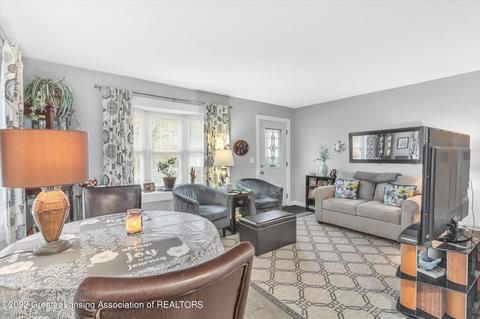 1920 S Devonshire Ave, Lansing, MI 48910 photo 6