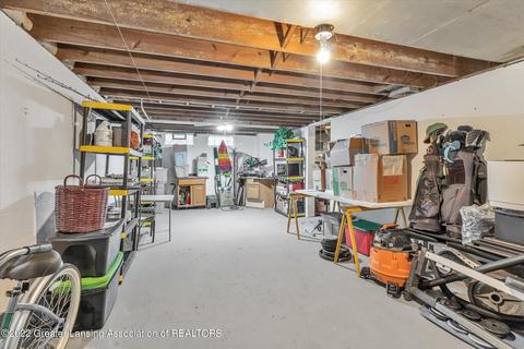 1920 S Devonshire Ave, Lansing, MI 48910 photo 26