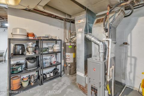1920 S Devonshire Ave, Lansing, MI 48910 photo 24