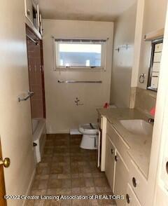 6363 S M-52, Perry, MI 48872 photo 11