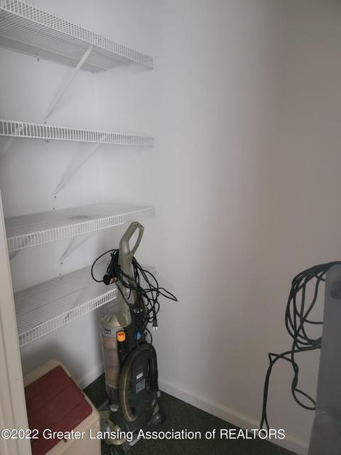 545 Hunter Blvd, Lansing, MI 48910 photo 45