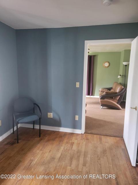 545 Hunter Blvd, Lansing, MI 48910 photo 31