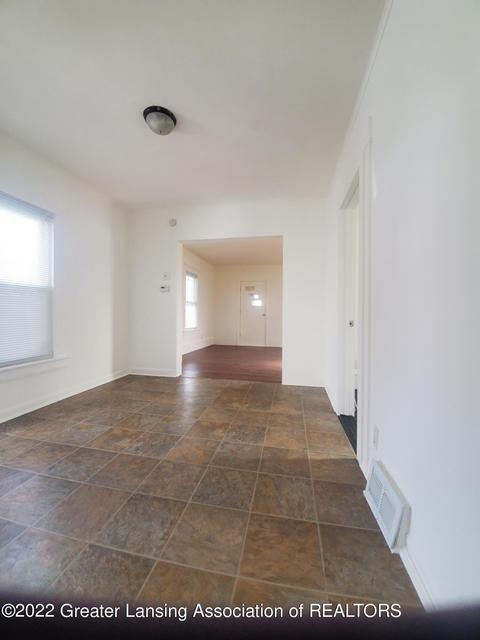 904 Page Ave, Jackson, MI 49203 photo 6