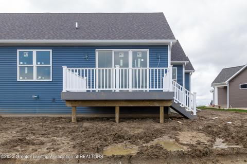 985 Norway Dr, Fowler, MI 48835 photo 5