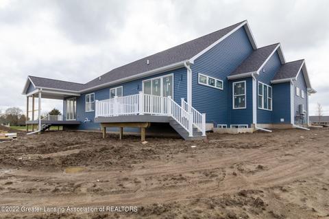 985 Norway Dr, Fowler, MI 48835 photo 4