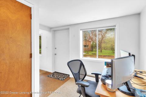2076 Tomahawk Cir, Okemos, MI 48864 photo 31