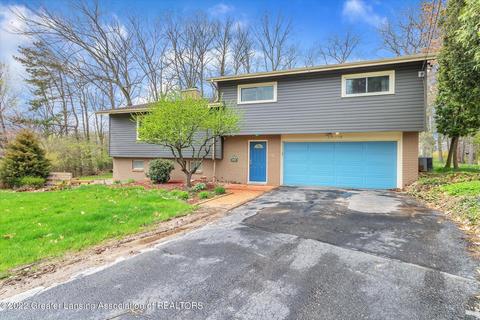 2076 Tomahawk Cir, Okemos, MI 48864 photo 4