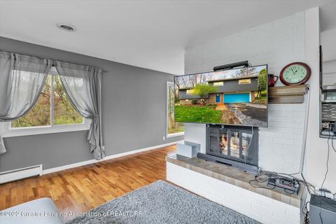 2076 Tomahawk Cir, Okemos, MI 48864 photo 8