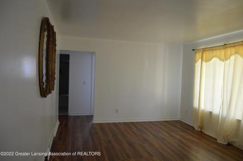 4137 Rivershell Ln, Lansing, MI 48911 photo 3