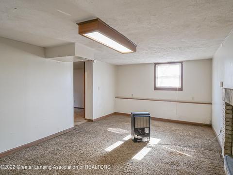 6285 Marsh Rd, Haslett, MI 48840 photo 18