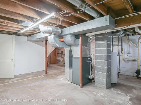 6285 Marsh Rd, Haslett, MI 48840 photo 20