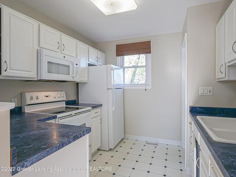 6285 Marsh Rd, Haslett, MI 48840 photo 6