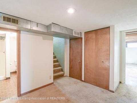 6285 Marsh Rd, Haslett, MI 48840 photo 15
