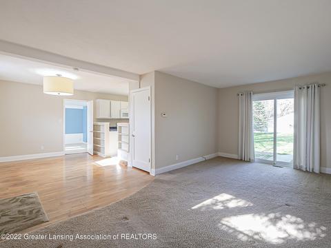6285 Marsh Rd, Haslett, MI 48840 photo 4