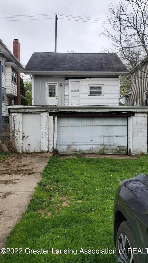 207 E Mount Hope Ave, Lansing, MI 48910 photo 2