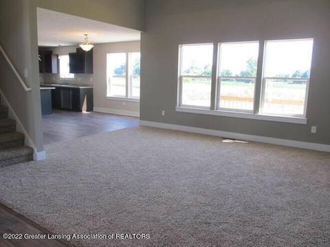 804 Starlight Way, Perry, MI 48872 photo 8