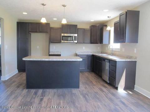 804 Starlight Way, Perry, MI 48872 photo 12