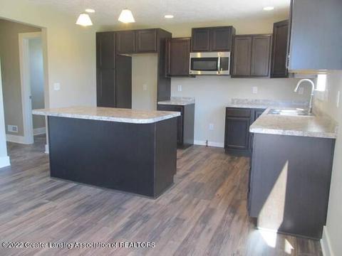 804 Starlight Way, Perry, MI 48872 photo 13