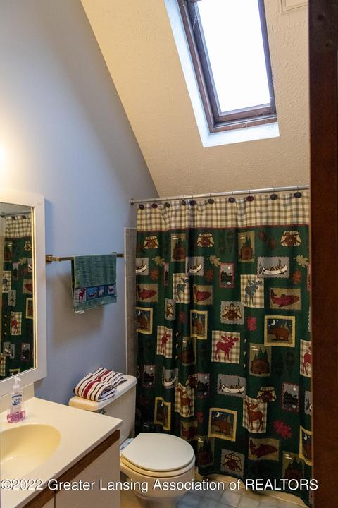 602 Manchester Dr, Dewitt, MI 48820 photo 21