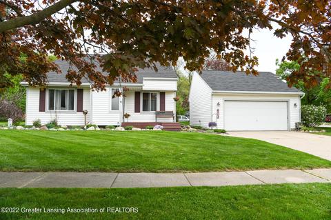 602 Manchester Dr, Dewitt, MI 48820 photo 1