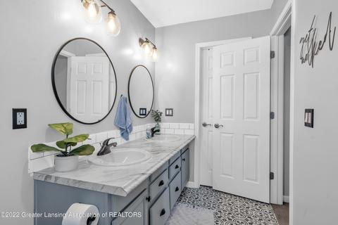 1093 N Cranbrook Ln, Mason, MI 48854 photo 14