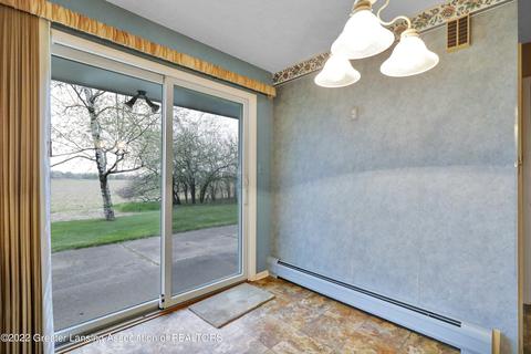5338 E M 21, Saint Johns, MI 48879 photo 8