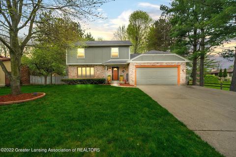 839 Spring Mill Dr, Haslett, MI 48840 photo 1