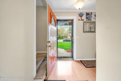 839 Spring Mill Dr, Haslett, MI 48840 photo 5