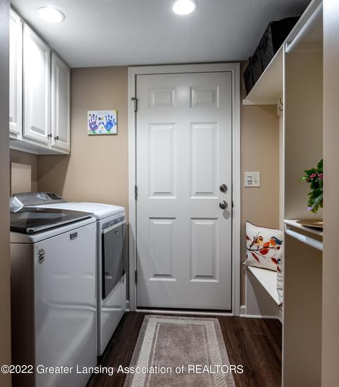 1254 Wineleaf Ln, Dewitt, MI 48820 photo 11