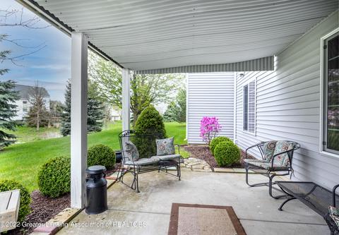 1254 Wineleaf Ln, Dewitt, MI 48820 photo 5