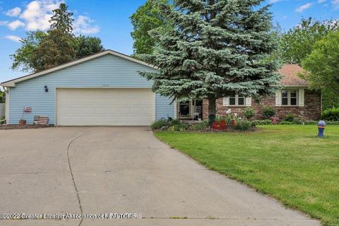 13177 Old Hickory Trl, Dewitt, MI 48820 photo 2