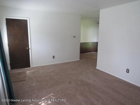 320 Walnut St, Dimondale, MI 48821 photo 14