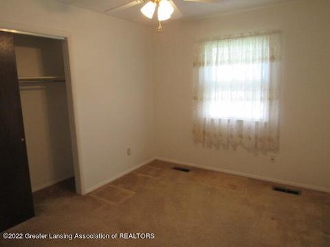 320 Walnut St, Dimondale, MI 48821 photo 20