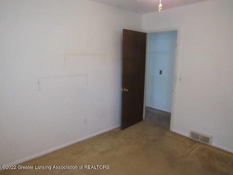 320 Walnut St, Dimondale, MI 48821 photo 21