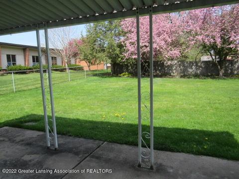 320 Walnut St, Dimondale, MI 48821 photo 7