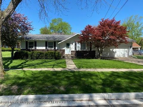 320 Walnut St, Dimondale, MI 48821 photo 2