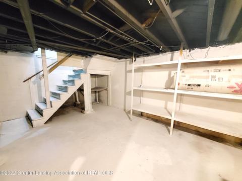 309 E Gier St, Lansing, MI 48906 photo 16