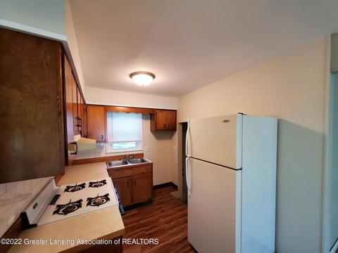 309 E Gier St, Lansing, MI 48906 photo 6
