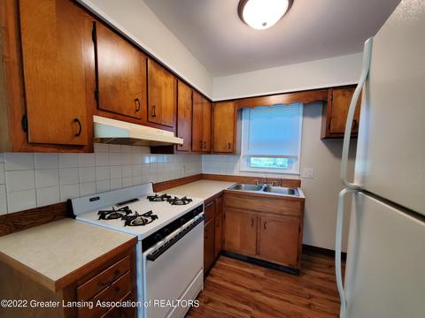 309 E Gier St, Lansing, MI 48906 photo 7