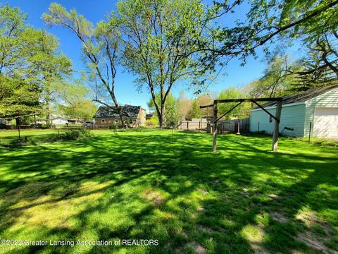 309 E Gier St, Lansing, MI 48906 photo 3