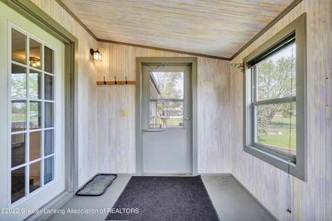 2054 W Jason Rd, Dewitt, MI 48820 photo 17