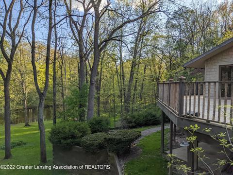 13321 S Wright Rd, Eagle, MI 48822 photo 4
