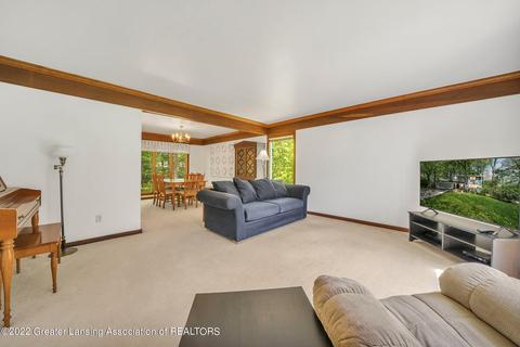 3801 Binghampton Dr, Okemos, MI 48864 photo 5