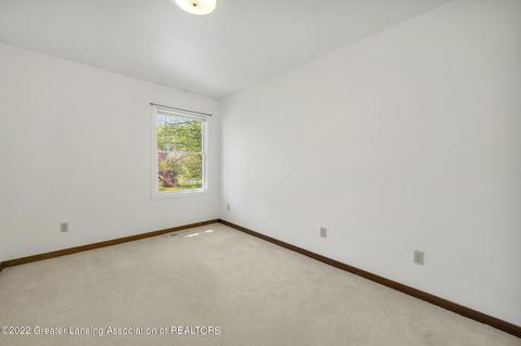 3801 Binghampton Dr, Okemos, MI 48864 photo 25